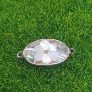 Floral Mother of Pearl Pendant Sterling P313